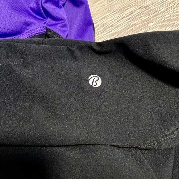 โ ๏ธ๐ฅโผ๏ธ๐
๐๐๐ ๐๐๐-๐๐โผ๏ธ๐ฅโ ๏ธ BALLY || Black + Purple Leggings | Size Small - Picture 3 of 11